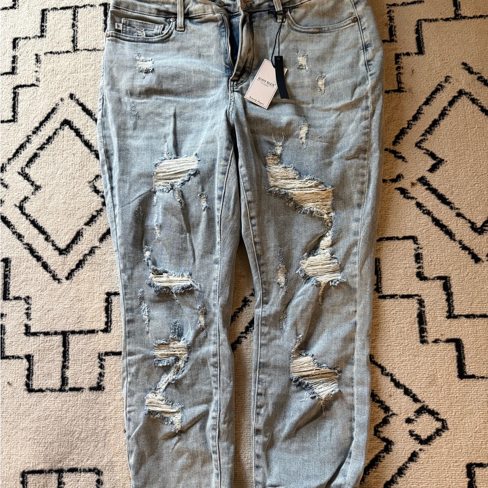 Judy Blue High Rise Ripped Jeans - Light Gray